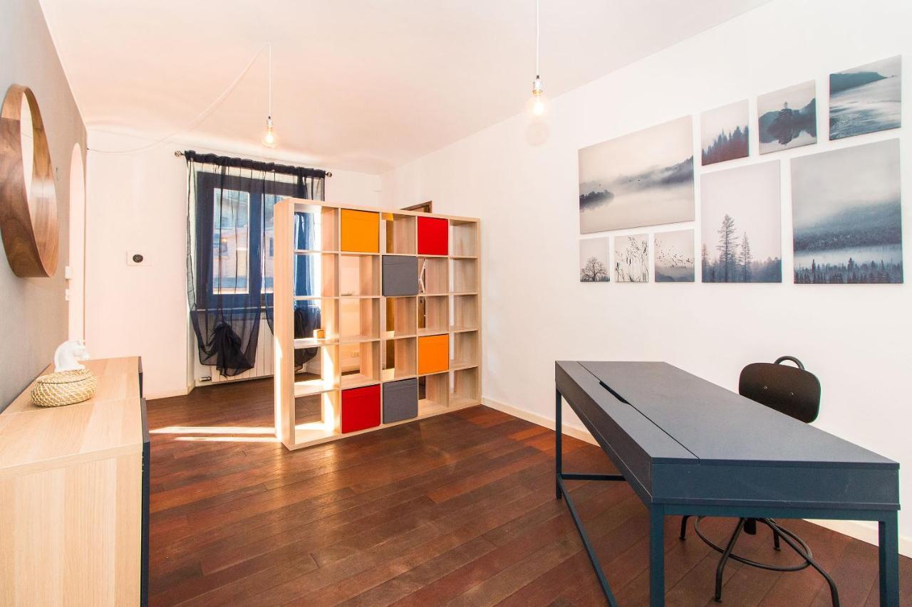 Colorful Statuto Square Design Apart Apartment Turin Exterior photo