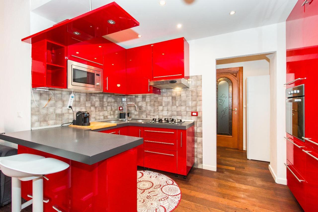 Colorful Statuto Square Design Apart Apartment Turin Exterior photo