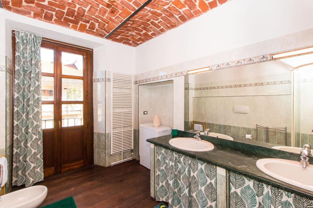 Colorful Statuto Square Design Apart Apartment Turin Exterior photo