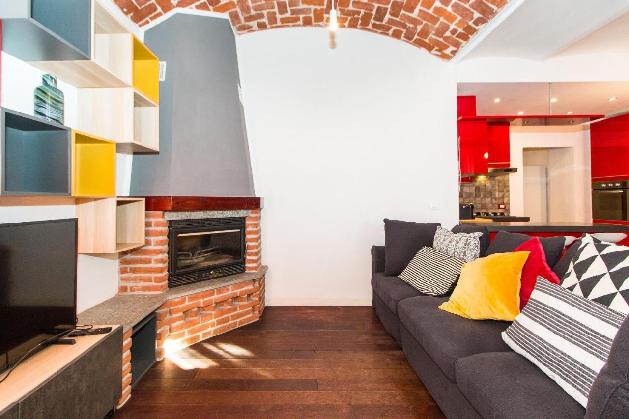 Colorful Statuto Square Design Apart Apartment Turin Exterior photo